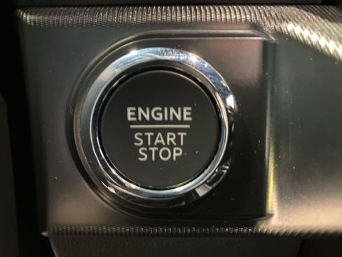 Used 2024 Ford F150 Platinum w/ FX4 Off-Road Package image 22