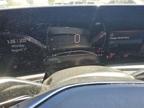 Used 2024 Cadillac Lyriq Tech RWD image 18