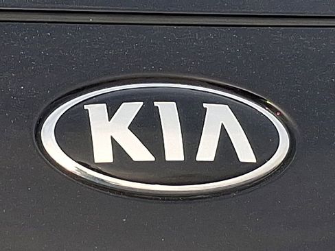 Certified 2022 Kia Sportage LX image 29