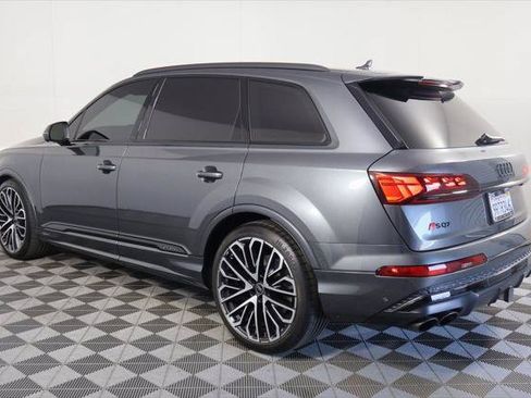 Certified 2025 Audi SQ7 Prestige AWD/4WD image 6