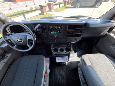 Used 2024 GMC Savana 2500 w/ Driver Convenience Package image 23