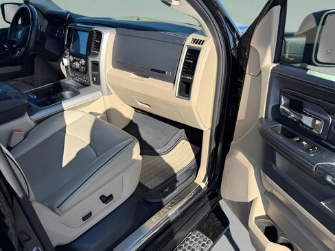 Used 2018 RAM 1500 Limited image 15