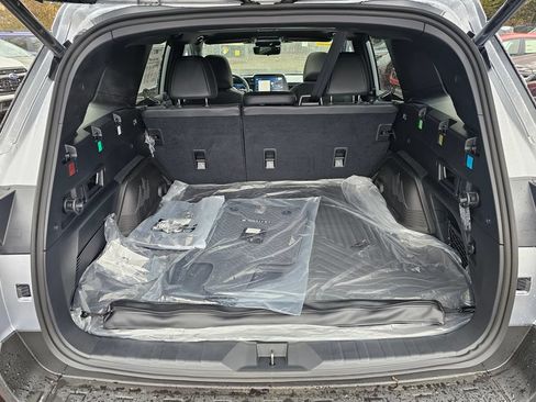 New 2026 Subaru Outback Touring XT AWD/4WD image 12