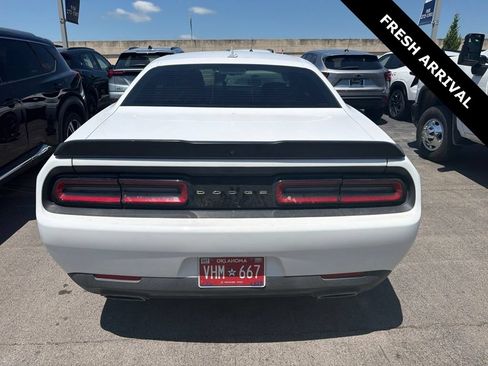 Used 2017 Dodge Challenger SXT w/ Sound Group RWD image 8