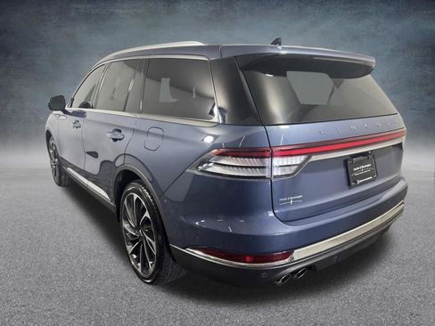 Certified 2021 Lincoln Aviator Reserve w/ Equipment Group 202A AWD/4WD image 4