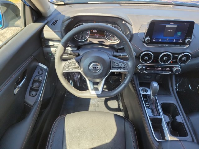 Used 2023 Nissan Sentra SR w/ SR Premium Package FWD image 12