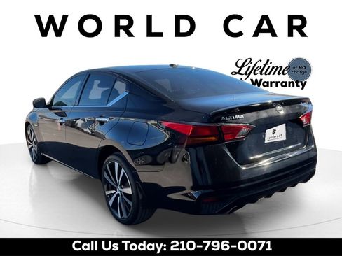 Used 2022 Nissan Altima 2.5 Platinum image 5
