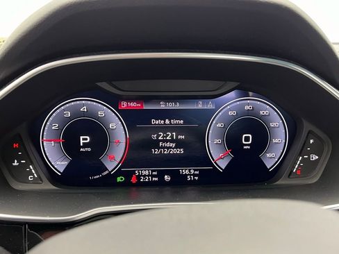 Used 2020 Audi Q3 2.0T Premium Plus w/ Premium Plus Package image 15