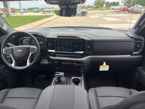 New 2026 Chevrolet Silverado 1500 LTZ w/ LTZ Premium Package AWD/4WD image 25