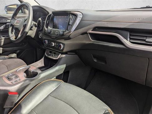 Used 2023 GMC Terrain AT4 image 21