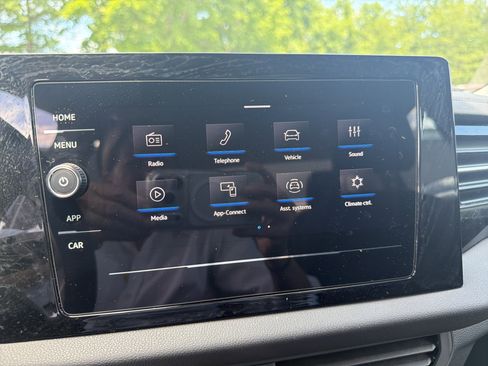 Used 2025 Volkswagen Jetta S FWD image 19