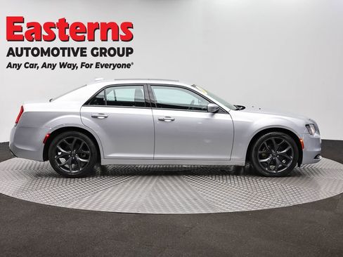 Used 2023 Chrysler 300 S RWD image 4