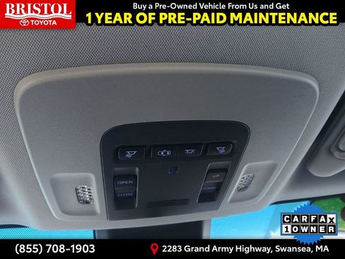 Used 2018 Toyota Camry SE w/ Moonroof Package image 26