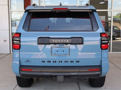 Used 2025 Toyota 4Runner TRD Off-Road Premium w/ Tow Technology Package AWD/4WD image 7
