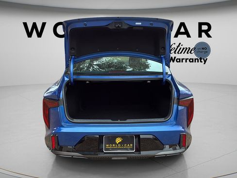 New 2025 Kia K4 GT-Line w/ GT-Line Sunroof Package image 9