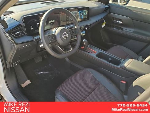 New 2026 Nissan Kicks SR w/ SR Premium Package image 10