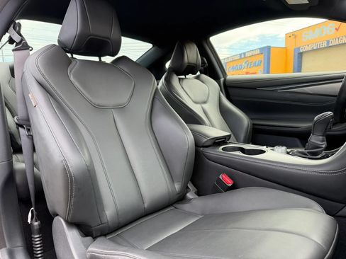 Used 2018 INFINITI Q60 2.0t w/ Cargo Package RWD image 14