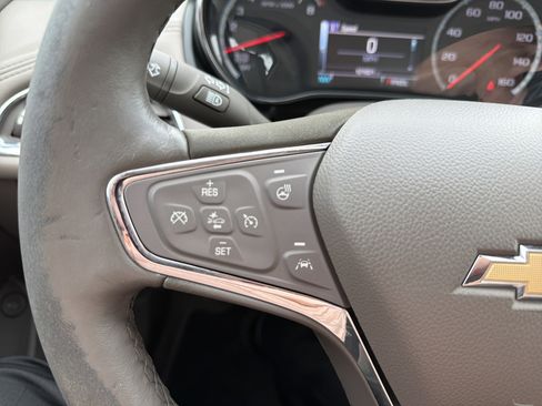 Used 2016 Chevrolet Cruze Premier FWD image 25