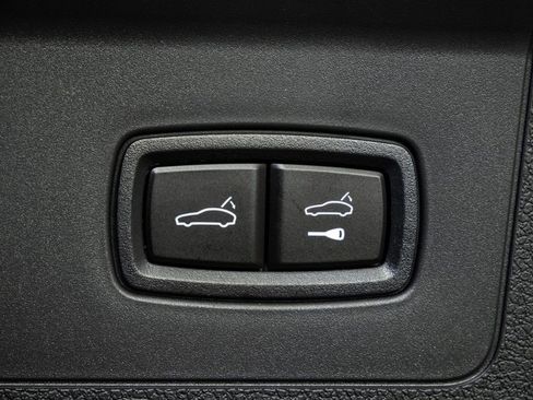 New 2026 Porsche Panamera 4 E-Hybrid image 32