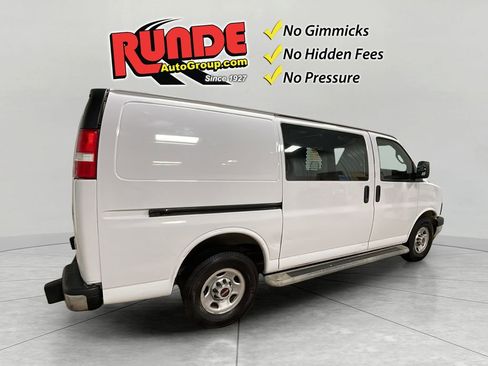 Used 2018 GMC Savana 2500 w/ Driver Convenience Package image 5
