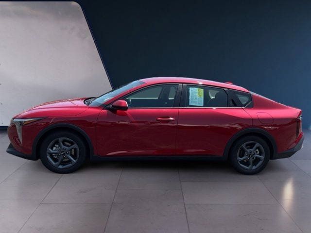 Certified 2025 Kia K4 FWD image 2