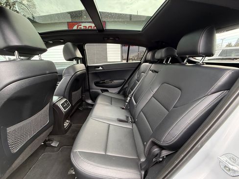 Used 2020 Kia Sportage S w/ S Premium Package AWD/4WD image 21