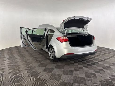 Used 2016 Kia Forte EX w/ EX Premium Package image 17