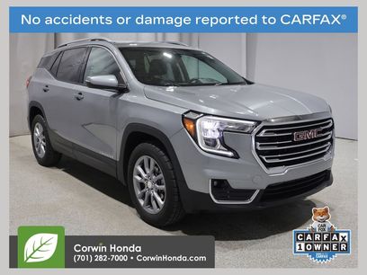 Used 2024 GMC Terrain SLT