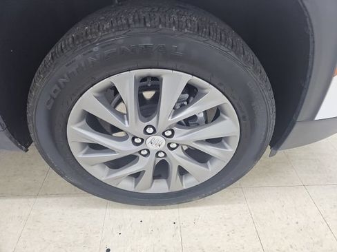 Used 2026 Buick Enclave Preferred FWD image 9
