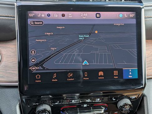 Used 2025 Jeep Grand Cherokee Summit image 30