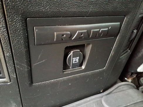 Used 2018 RAM 2500 Big Horn image 7