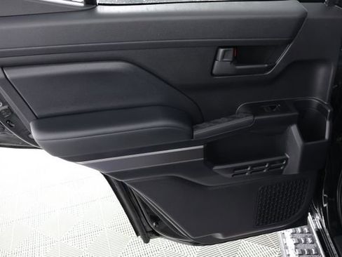 Used 2025 Toyota 4Runner TRD Off-Road image 26