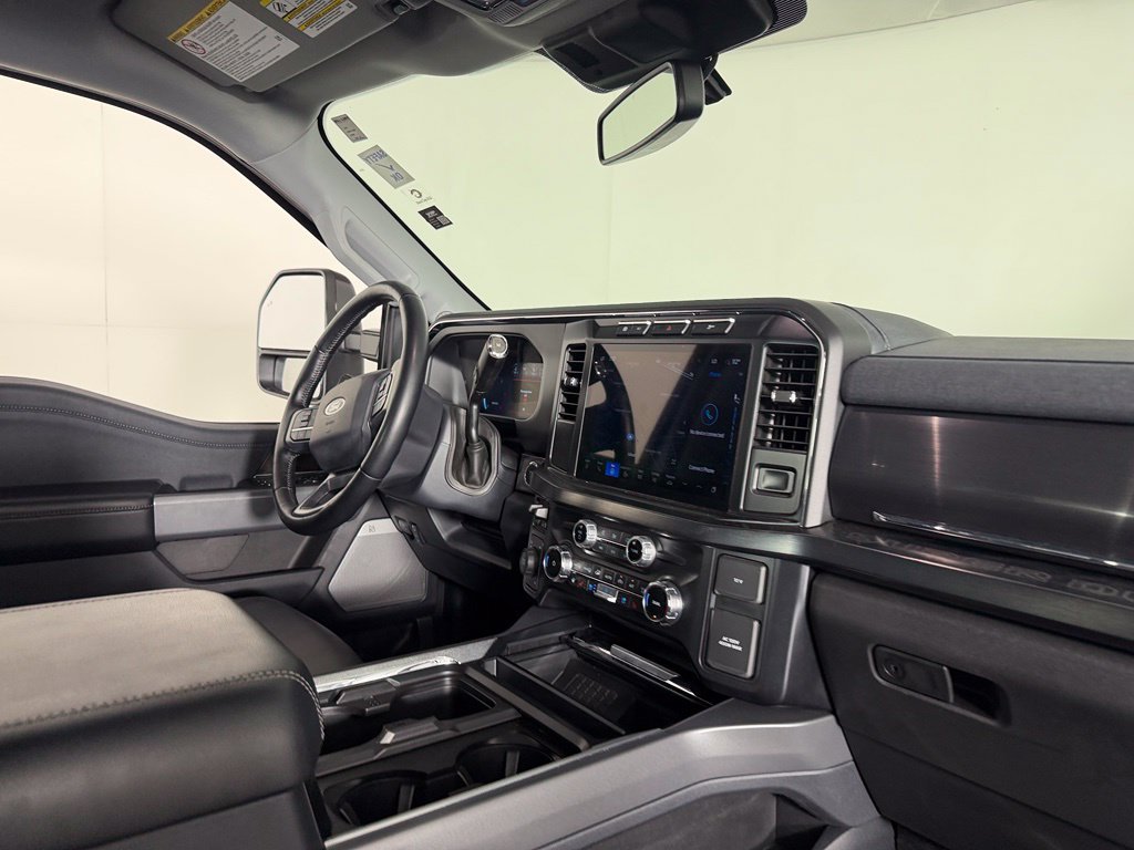 Used 2024 Ford F250 Lariat AWD/4WD image 34