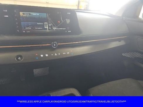Used 2024 Nissan Ariya AWD image 7