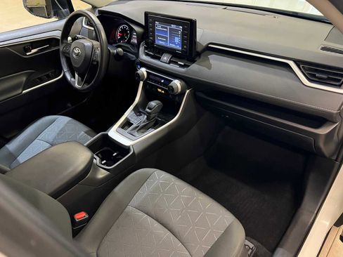 Certified 2022 Toyota RAV4 XLE image 15