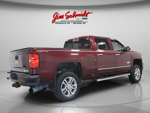 Used 2016 Chevrolet Silverado 2500 High Country w/ Duramax Plus Package AWD/4WD image 5