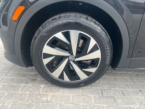Certified 2023 Volkswagen ID.4 Pro image 27