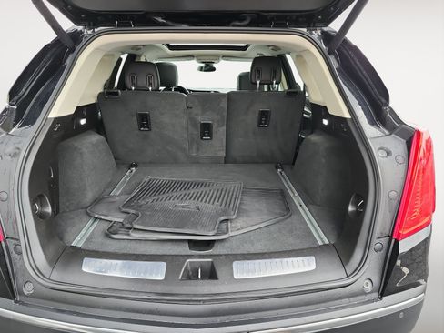 Used 2019 Cadillac XT5 Luxury AWD/4WD image 15