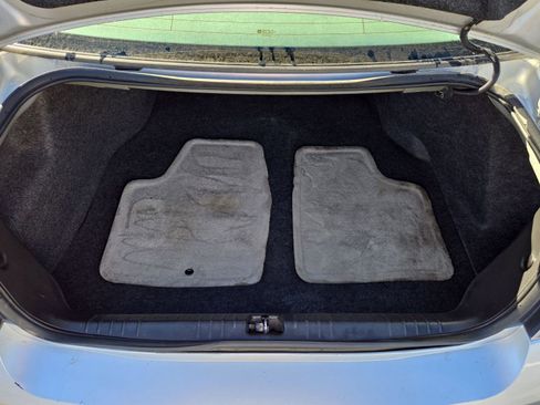 Used 2015 Chevrolet Impala LT w/ LT Sunroof Package image 30