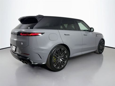 Used 2025 Land Rover Range Rover Sport SV Edition Two AWD/4WD image 5