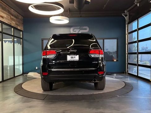 Used 2021 Jeep Grand Cherokee Limited AWD/4WD image 4