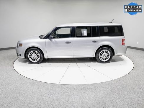 Used 2019 Ford Flex SEL image 34