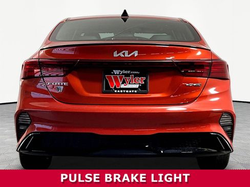 Used 2023 Kia Forte GT-Line w/ GT-Line Premium Package FWD image 5