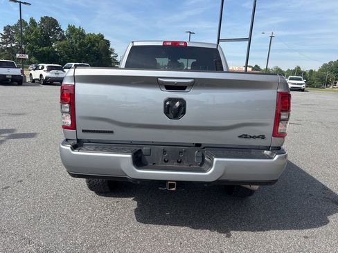 Used 2022 RAM 2500 Big Horn w/ Night Edition AWD/4WD image 6
