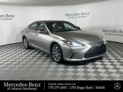 Used 2020 Lexus ES 300h w/ Premium Package image 1