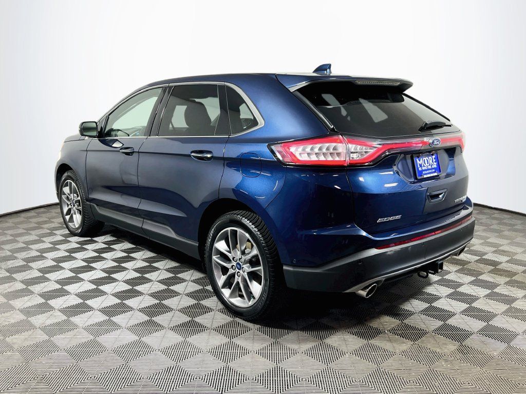 Used 2017 Ford Edge Titanium w/ Equipment Group 302A AWD/4WD image 5