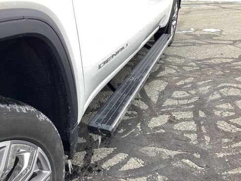 Used 2024 GMC Sierra 1500 Denali w/ Denali Reserve Package image 19