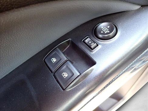 Used 2019 Chevrolet Colorado Z71 image 13