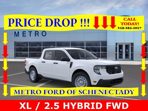 New 2025 Ford Maverick XL image 1