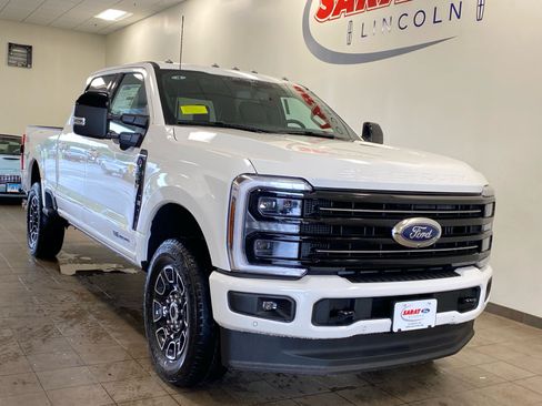 New 2026 Ford F350 Platinum w/ FX4 Off-Road Package AWD/4WD image 2
